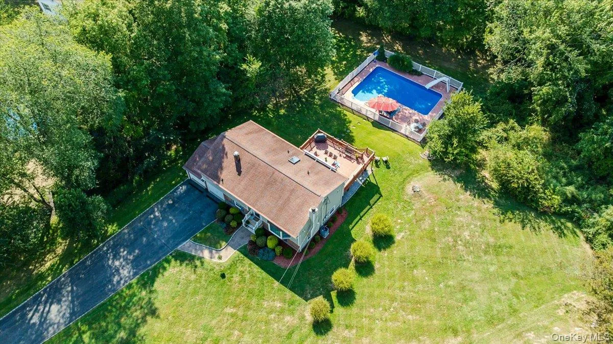5 North Court, Carmel, NY, 3 Bedrooms Bedrooms, 7 Rooms Rooms,2 BathroomsBathrooms,Residential,For Rent,North,0,1023517 5 North Court, Carmel, NY, 3 Bedrooms Bedrooms, 7 Rooms Rooms,2 BathroomsBathrooms,Residential,For Rent,North,0,1023517