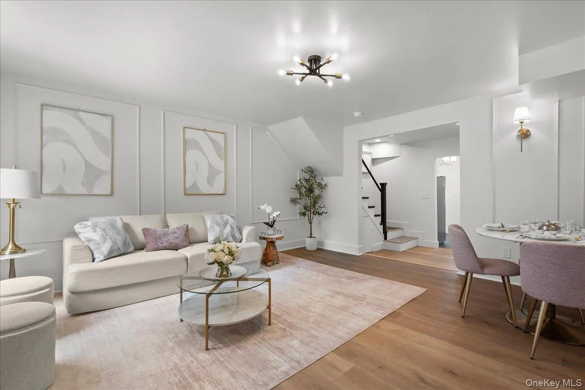 360 Western Highway, Orangetown, NY, 2 Bedrooms Bedrooms, 6 Rooms Rooms,2 BathroomsBathrooms,Residential Lease,For Rent,Western,0,1023522 360 Western Highway, Orangetown, NY, 2 Bedrooms Bedrooms, 6 Rooms Rooms,2 BathroomsBathrooms,Residential Lease,For Rent,Western,0,1023522