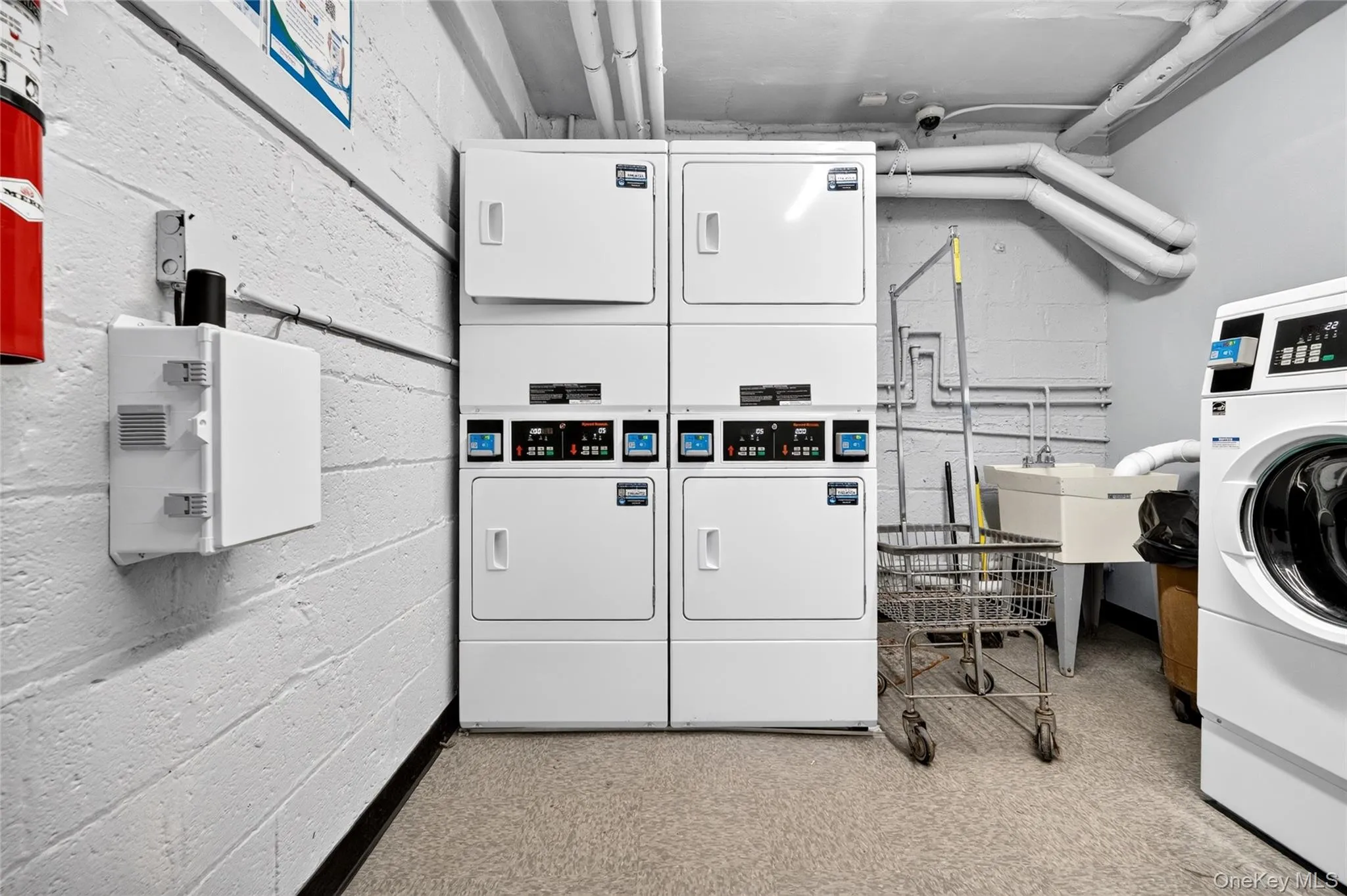 205 West Post Road, White Plains, NY, 1 Bedroom Bedrooms, 3 Rooms Rooms,1 BathroomBathrooms,Residential,For Rent,West Post,0,1023529 205 West Post Road, White Plains, NY, 1 Bedroom Bedrooms, 3 Rooms Rooms,1 BathroomBathrooms,Residential,For Rent,West Post,0,1023529
