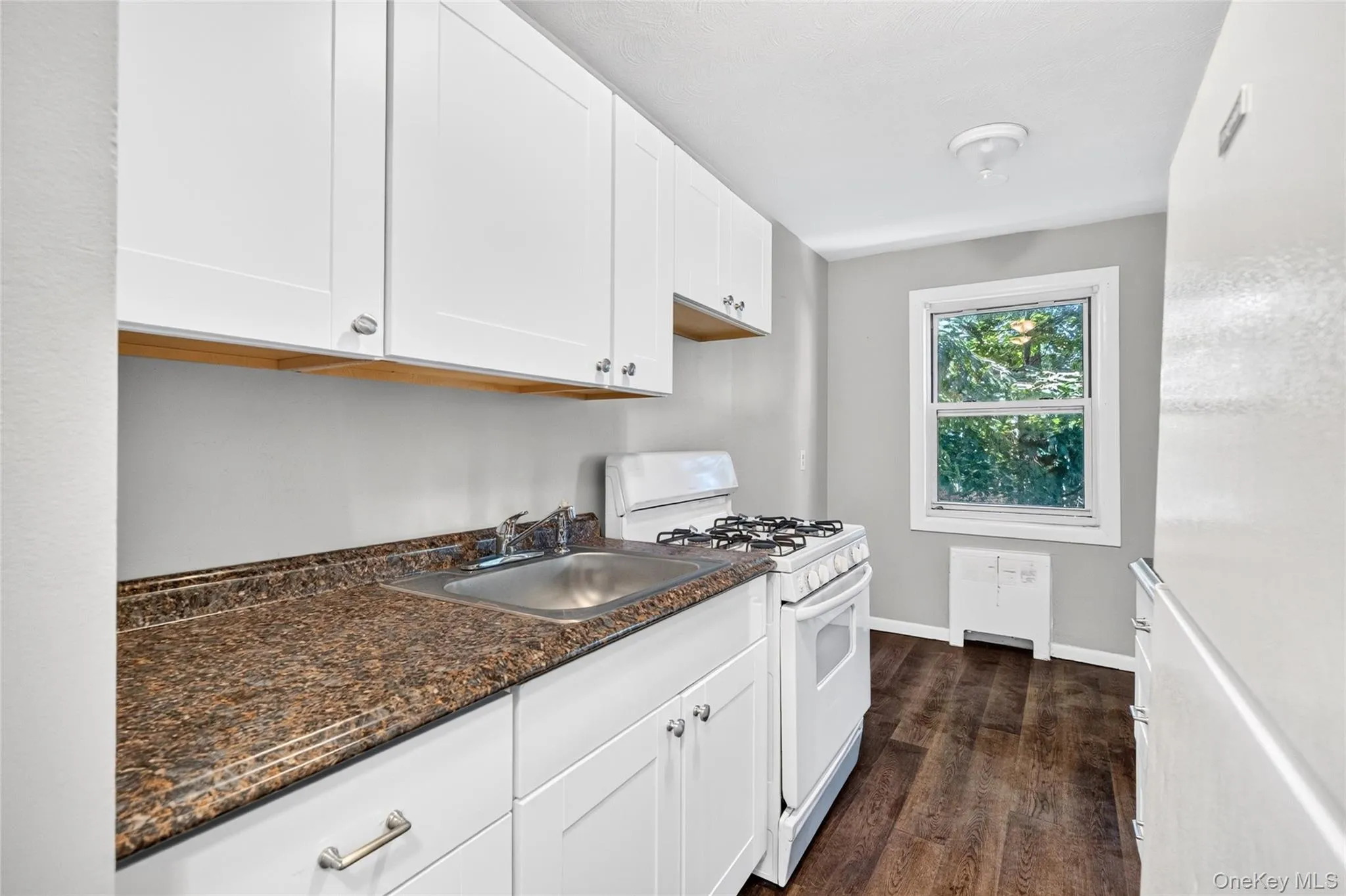 205 West Post Road, White Plains, NY, 1 Bedroom Bedrooms, 3 Rooms Rooms,1 BathroomBathrooms,Residential,For Rent,West Post,0,1023529 205 West Post Road, White Plains, NY, 1 Bedroom Bedrooms, 3 Rooms Rooms,1 BathroomBathrooms,Residential,For Rent,West Post,0,1023529