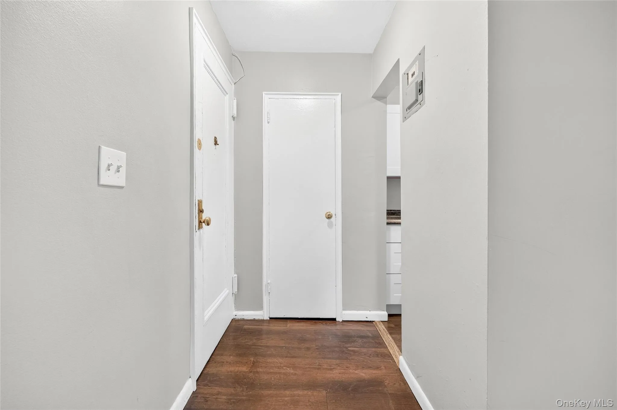 205 West Post Road, White Plains, NY, 1 Bedroom Bedrooms, 3 Rooms Rooms,1 BathroomBathrooms,Residential,For Rent,West Post,0,1023529 205 West Post Road, White Plains, NY, 1 Bedroom Bedrooms, 3 Rooms Rooms,1 BathroomBathrooms,Residential,For Rent,West Post,0,1023529