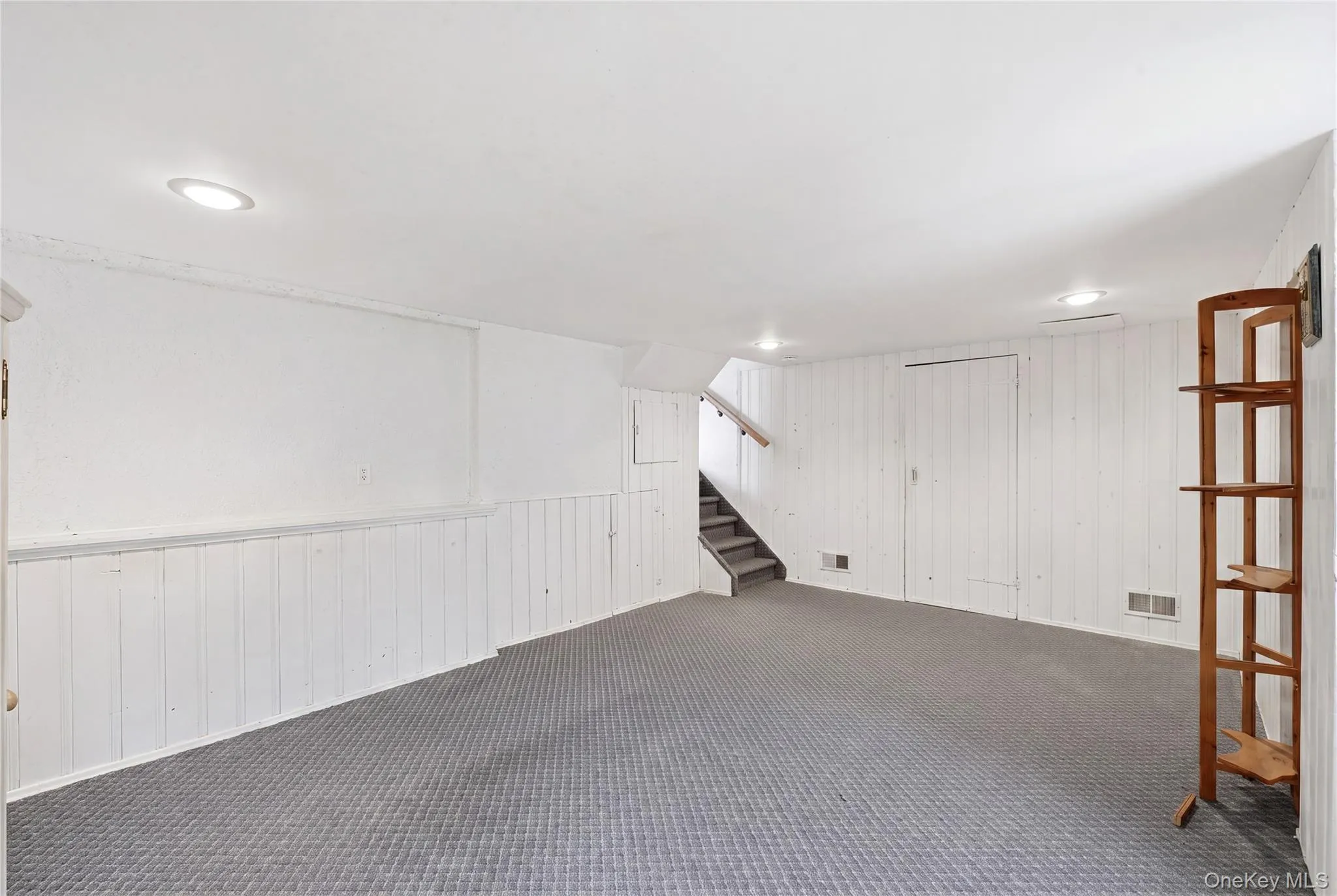 1440 Lincoln Boulevard, Islip, NY, 3 Bedrooms Bedrooms, 10 Rooms Rooms,1 BathroomBathrooms,Residential,For Rent,Lincoln,0,1023532 1440 Lincoln Boulevard, Islip, NY, 3 Bedrooms Bedrooms, 10 Rooms Rooms,1 BathroomBathrooms,Residential,For Rent,Lincoln,0,1023532