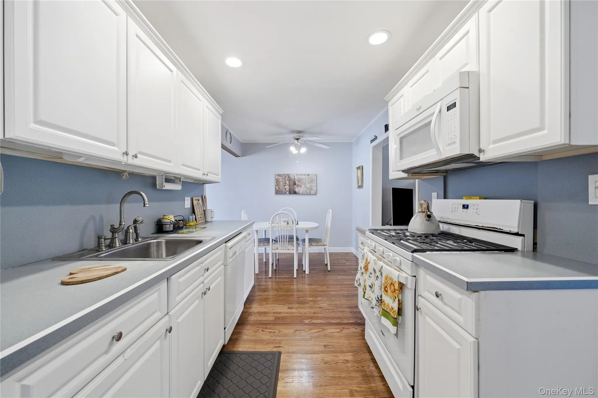 1440 Lincoln Boulevard, Islip, NY, 3 Bedrooms Bedrooms, 10 Rooms Rooms,1 BathroomBathrooms,Residential,For Rent,Lincoln,0,1023532 1440 Lincoln Boulevard, Islip, NY, 3 Bedrooms Bedrooms, 10 Rooms Rooms,1 BathroomBathrooms,Residential,For Rent,Lincoln,0,1023532