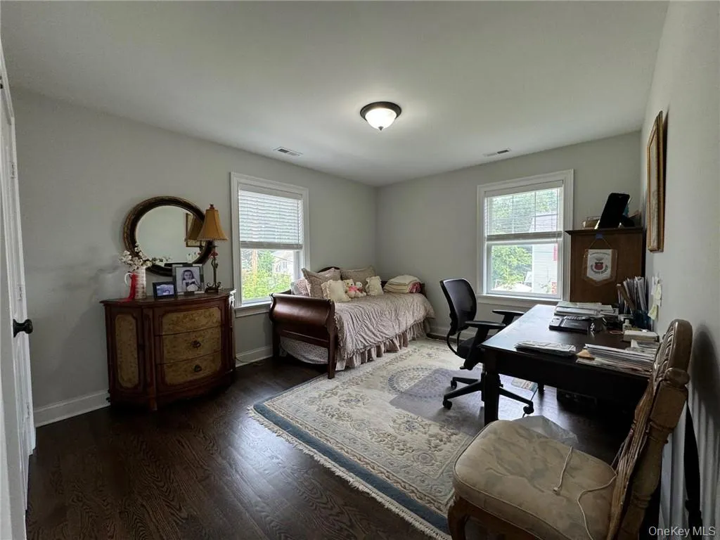 4 Rose Avenue, Harrison, NY, 4 Bedrooms Bedrooms, 8 Rooms Rooms,3 BathroomsBathrooms,Residential Lease,For Rent,Rose,0,1023533 4 Rose Avenue, Harrison, NY, 4 Bedrooms Bedrooms, 8 Rooms Rooms,3 BathroomsBathrooms,Residential Lease,For Rent,Rose,0,1023533