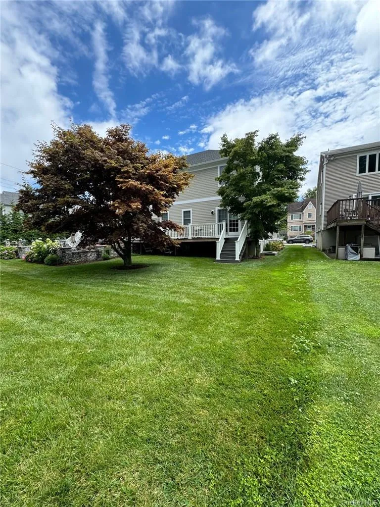 4 Rose Avenue, Harrison, NY, 4 Bedrooms Bedrooms, 8 Rooms Rooms,3 BathroomsBathrooms,Residential Lease,For Rent,Rose,0,1023533 4 Rose Avenue, Harrison, NY, 4 Bedrooms Bedrooms, 8 Rooms Rooms,3 BathroomsBathrooms,Residential Lease,For Rent,Rose,0,1023533