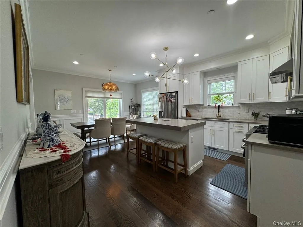 4 Rose Avenue, Harrison, NY, 4 Bedrooms Bedrooms, 8 Rooms Rooms,3 BathroomsBathrooms,Residential Lease,For Rent,Rose,0,1023533 4 Rose Avenue, Harrison, NY, 4 Bedrooms Bedrooms, 8 Rooms Rooms,3 BathroomsBathrooms,Residential Lease,For Rent,Rose,0,1023533