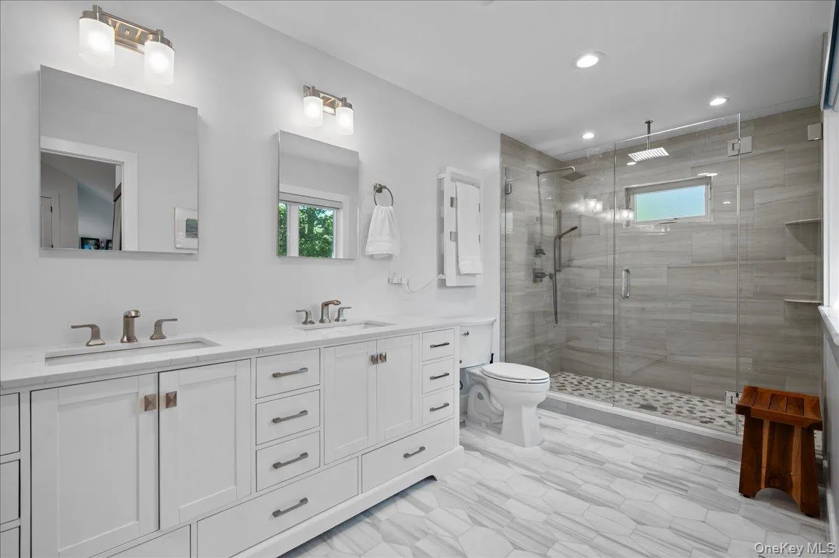 25 Shadow Lane, Mamaroneck, NY, 4 Bedrooms Bedrooms, 7 Rooms Rooms,3 BathroomsBathrooms,Residential,For Rent,Shadow,0,1023540 25 Shadow Lane, Mamaroneck, NY, 4 Bedrooms Bedrooms, 7 Rooms Rooms,3 BathroomsBathrooms,Residential,For Rent,Shadow,0,1023540