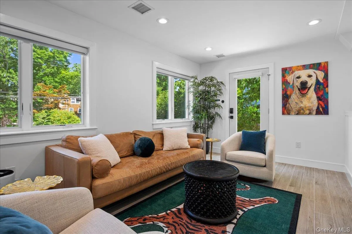 25 Shadow Lane, Mamaroneck, NY, 4 Bedrooms Bedrooms, 7 Rooms Rooms,3 BathroomsBathrooms,Residential,For Rent,Shadow,0,1023540 25 Shadow Lane, Mamaroneck, NY, 4 Bedrooms Bedrooms, 7 Rooms Rooms,3 BathroomsBathrooms,Residential,For Rent,Shadow,0,1023540