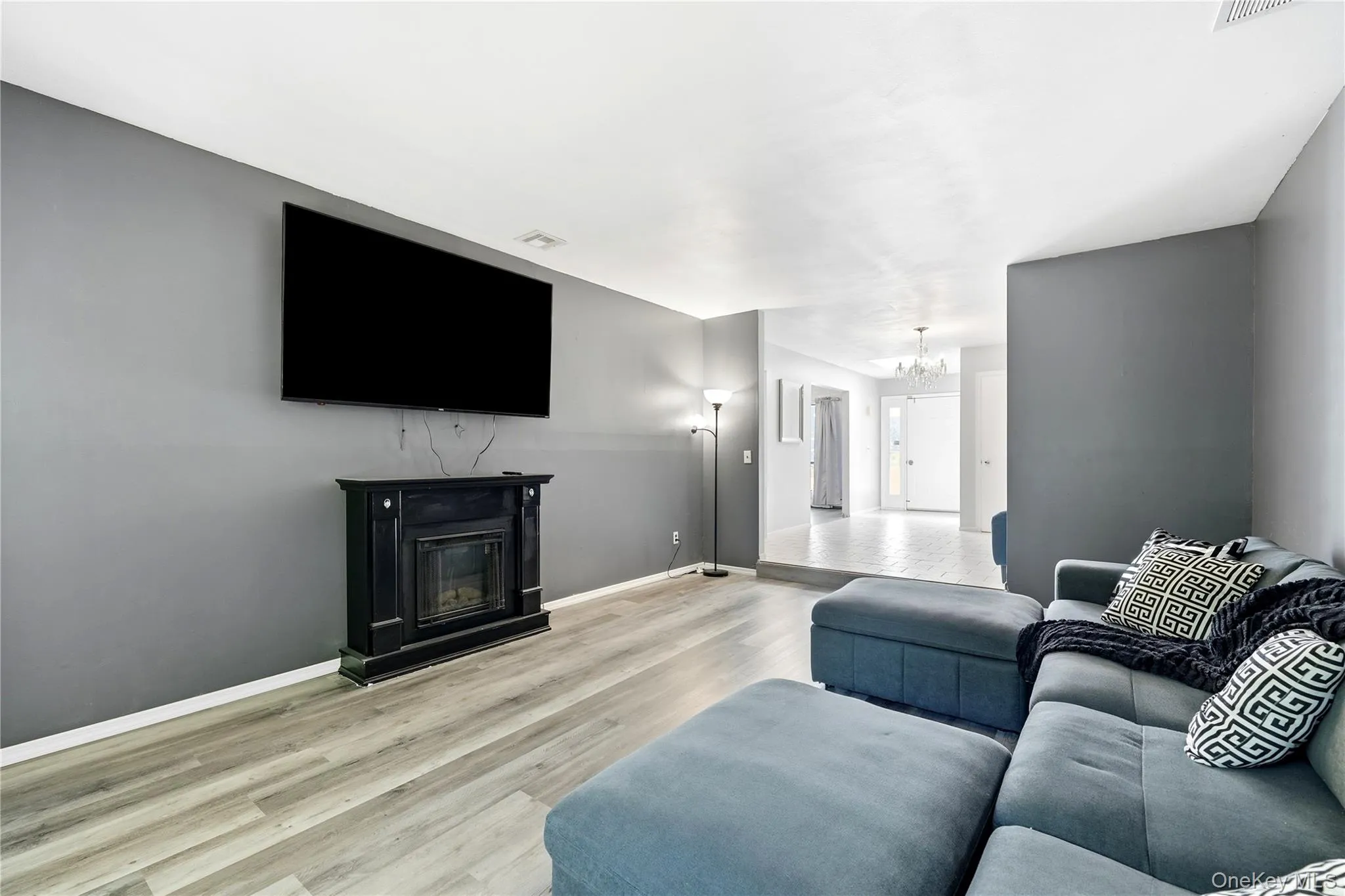 43 Margin Drive, Brookhaven, NY, 3 Bedrooms Bedrooms, 8 Rooms Rooms,2 BathroomsBathrooms,Residential,For Rent,Margin,0,1023542 43 Margin Drive, Brookhaven, NY, 3 Bedrooms Bedrooms, 8 Rooms Rooms,2 BathroomsBathrooms,Residential,For Rent,Margin,0,1023542