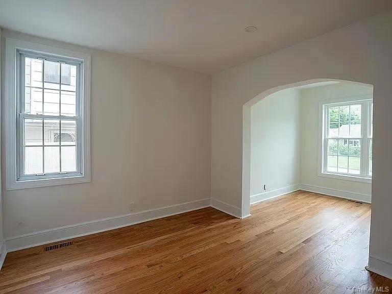 24 Nimitz Street, Huntington, NY, 4 Bedrooms Bedrooms, 7 Rooms Rooms,3 BathroomsBathrooms,Residential,For Rent,Nimitz,0,1023545 24 Nimitz Street, Huntington, NY, 4 Bedrooms Bedrooms, 7 Rooms Rooms,3 BathroomsBathrooms,Residential,For Rent,Nimitz,0,1023545