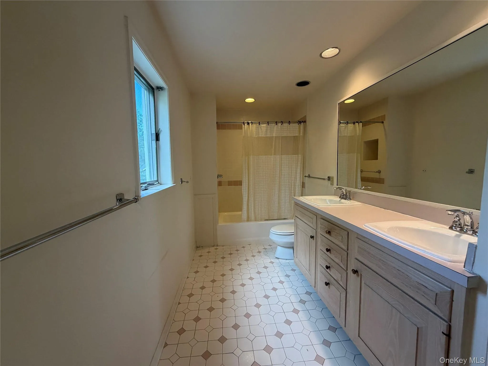 6 Cornell Place, Rye City, NY, 2 Bedrooms Bedrooms, 5 Rooms Rooms,2 BathroomsBathrooms,Residential Lease,For Rent,Cornell,0,1023548 6 Cornell Place, Rye City, NY, 2 Bedrooms Bedrooms, 5 Rooms Rooms,2 BathroomsBathrooms,Residential Lease,For Rent,Cornell,0,1023548