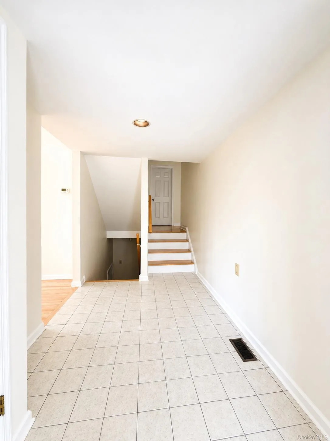 6 Cornell Place, Rye City, NY, 2 Bedrooms Bedrooms, 5 Rooms Rooms,2 BathroomsBathrooms,Residential Lease,For Rent,Cornell,0,1023548 6 Cornell Place, Rye City, NY, 2 Bedrooms Bedrooms, 5 Rooms Rooms,2 BathroomsBathrooms,Residential Lease,For Rent,Cornell,0,1023548
