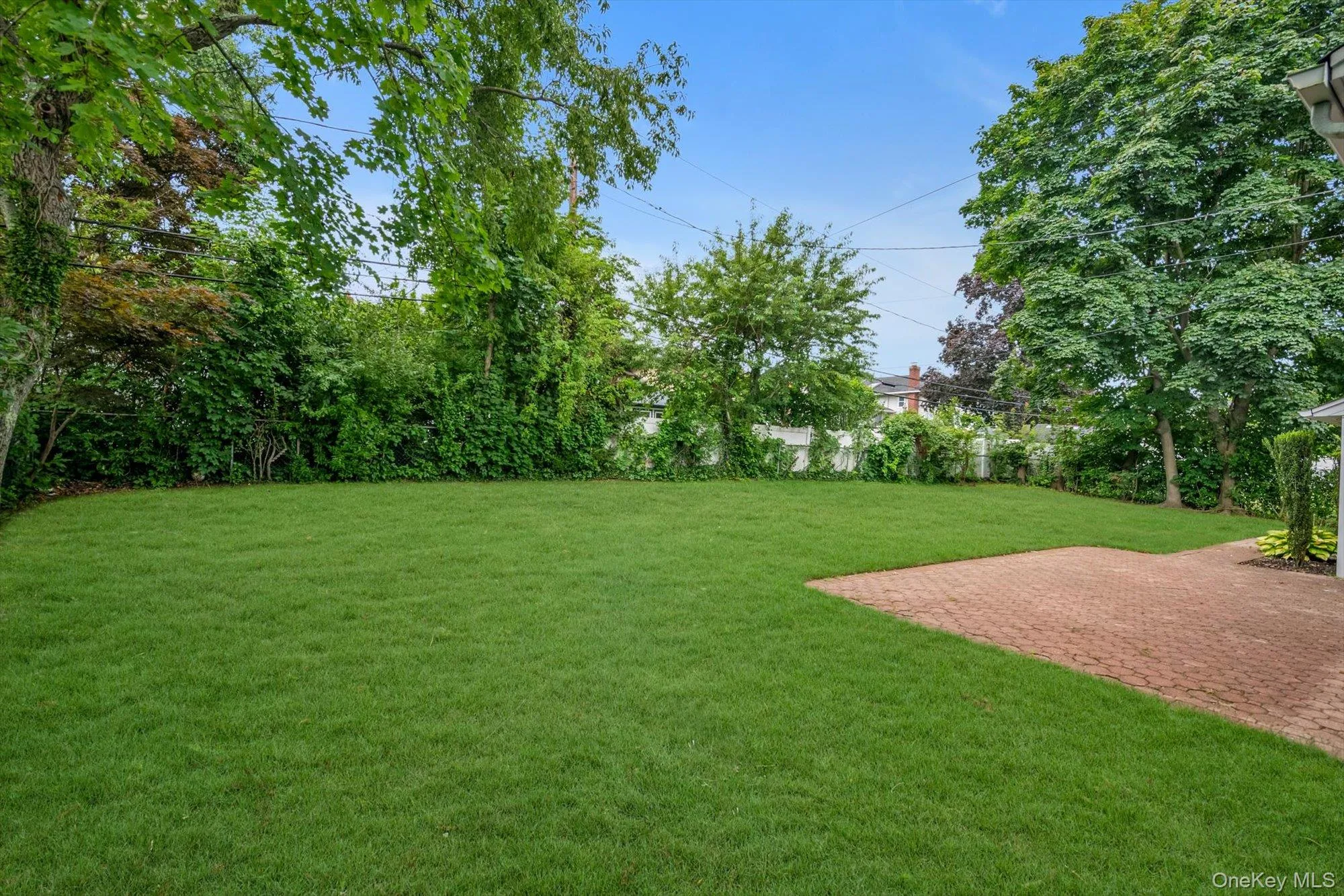 17 Fresno Drive, Oyster Bay, NY, 4 Bedrooms Bedrooms, 11 Rooms Rooms,1 BathroomBathrooms,Residential Lease,For Rent,Fresno,0,1023549 17 Fresno Drive, Oyster Bay, NY, 4 Bedrooms Bedrooms, 11 Rooms Rooms,1 BathroomBathrooms,Residential Lease,For Rent,Fresno,0,1023549