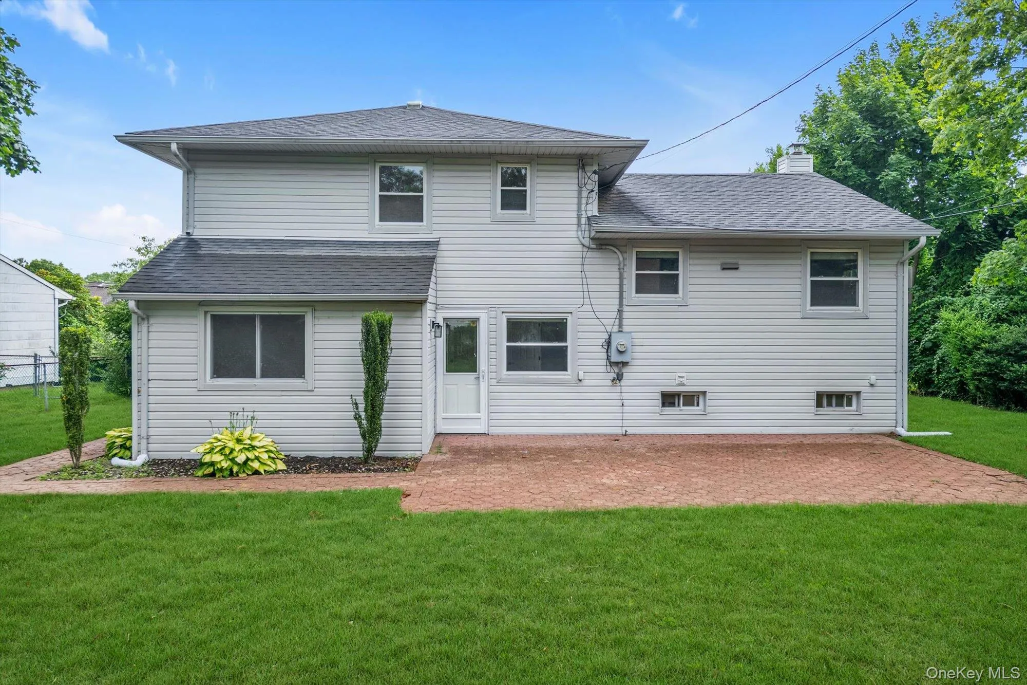 17 Fresno Drive, Oyster Bay, NY, 4 Bedrooms Bedrooms, 11 Rooms Rooms,1 BathroomBathrooms,Residential Lease,For Rent,Fresno,0,1023549 17 Fresno Drive, Oyster Bay, NY, 4 Bedrooms Bedrooms, 11 Rooms Rooms,1 BathroomBathrooms,Residential Lease,For Rent,Fresno,0,1023549