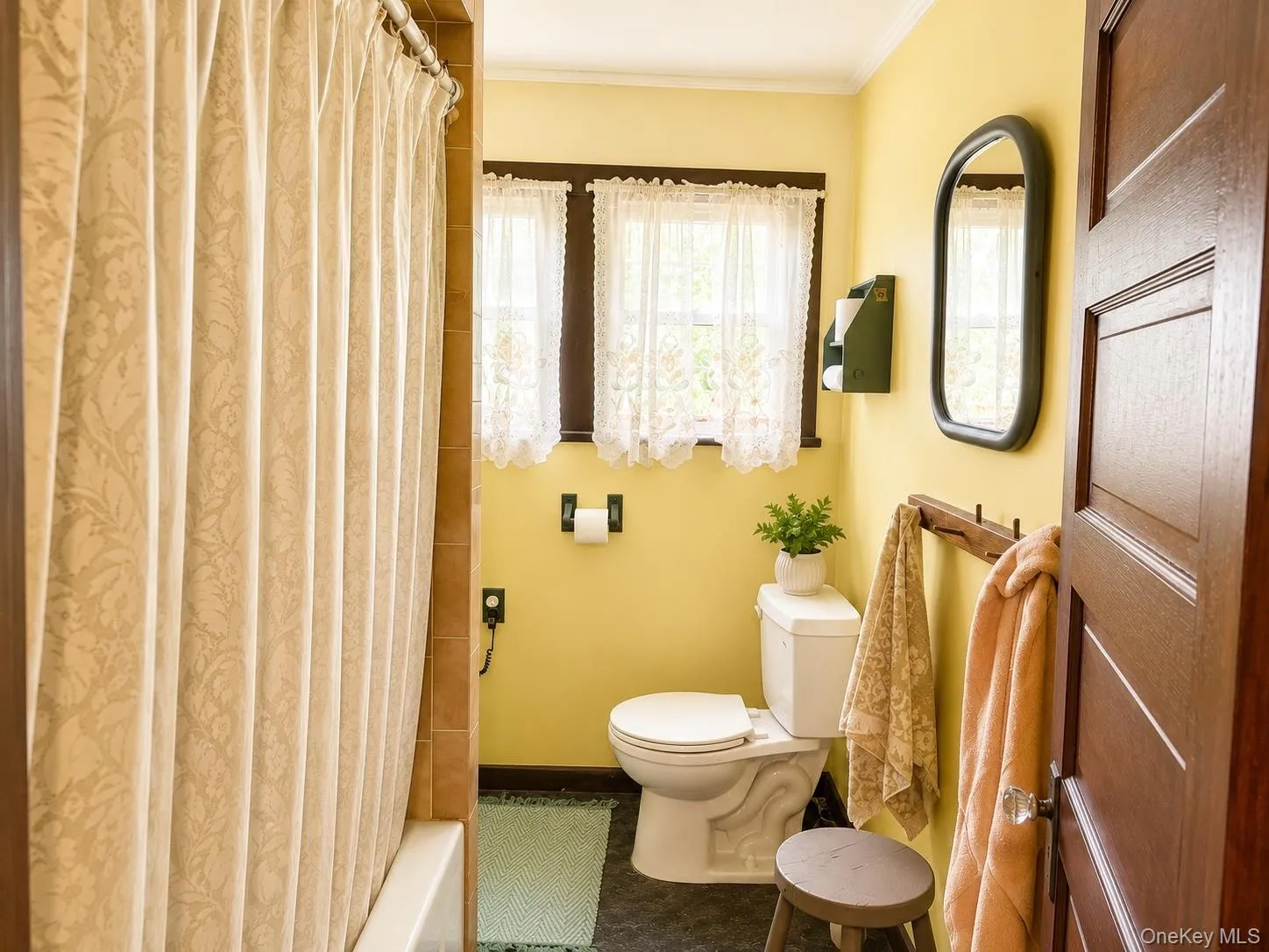 16 Cottage Street, Shawangunk, NY, 3 Bedrooms Bedrooms, 6 Rooms Rooms,1 BathroomBathrooms,Residential,For Rent,Cottage,0,1023561 16 Cottage Street, Shawangunk, NY, 3 Bedrooms Bedrooms, 6 Rooms Rooms,1 BathroomBathrooms,Residential,For Rent,Cottage,0,1023561