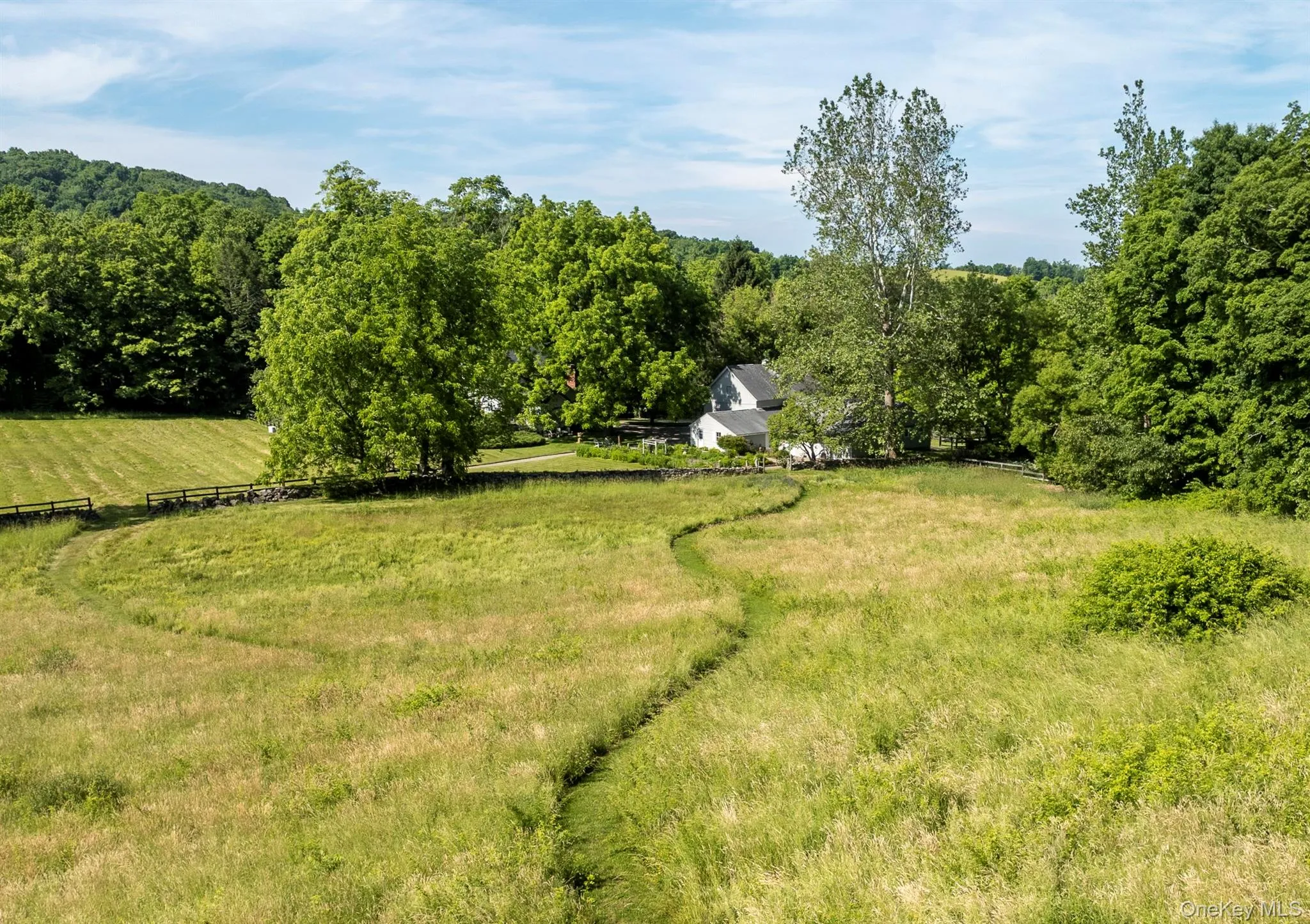 Winding Walking Paths Winding Walking Paths