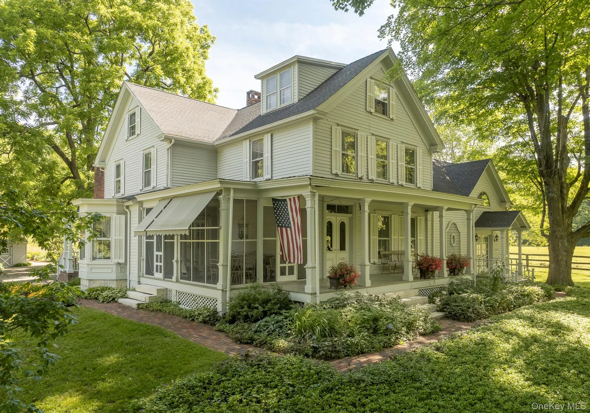 Incredible 1890 HomeStead Incredible 1890 HomeStead