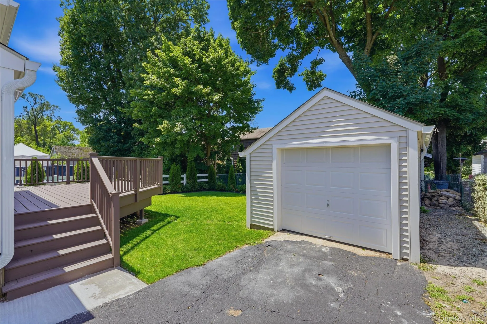 Garage Garage