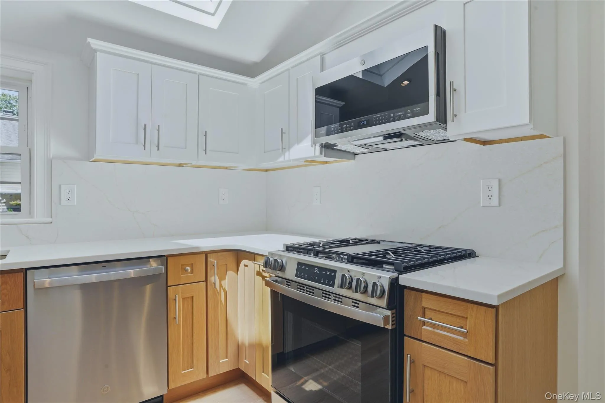 168 Longview Avenue, White Plains, NY, 3 Bedrooms Bedrooms, 9 Rooms Rooms,2 BathroomsBathrooms,Residential,For Rent,Longview,0,1023565 168 Longview Avenue, White Plains, NY, 3 Bedrooms Bedrooms, 9 Rooms Rooms,2 BathroomsBathrooms,Residential,For Rent,Longview,0,1023565