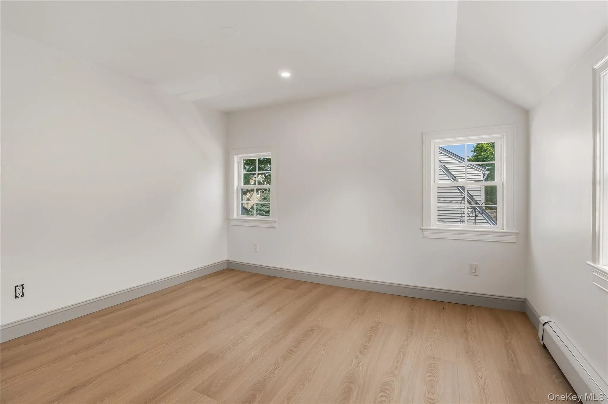 168 Longview Avenue, White Plains, NY, 3 Bedrooms Bedrooms, 9 Rooms Rooms,2 BathroomsBathrooms,Residential,For Rent,Longview,0,1023565 168 Longview Avenue, White Plains, NY, 3 Bedrooms Bedrooms, 9 Rooms Rooms,2 BathroomsBathrooms,Residential,For Rent,Longview,0,1023565
