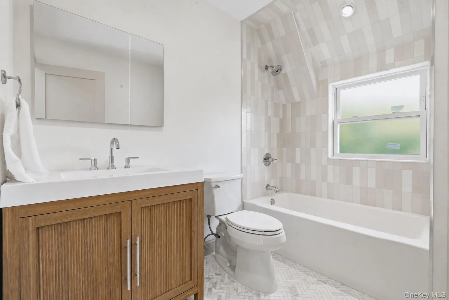 Second Floor Bath Second Floor Bath