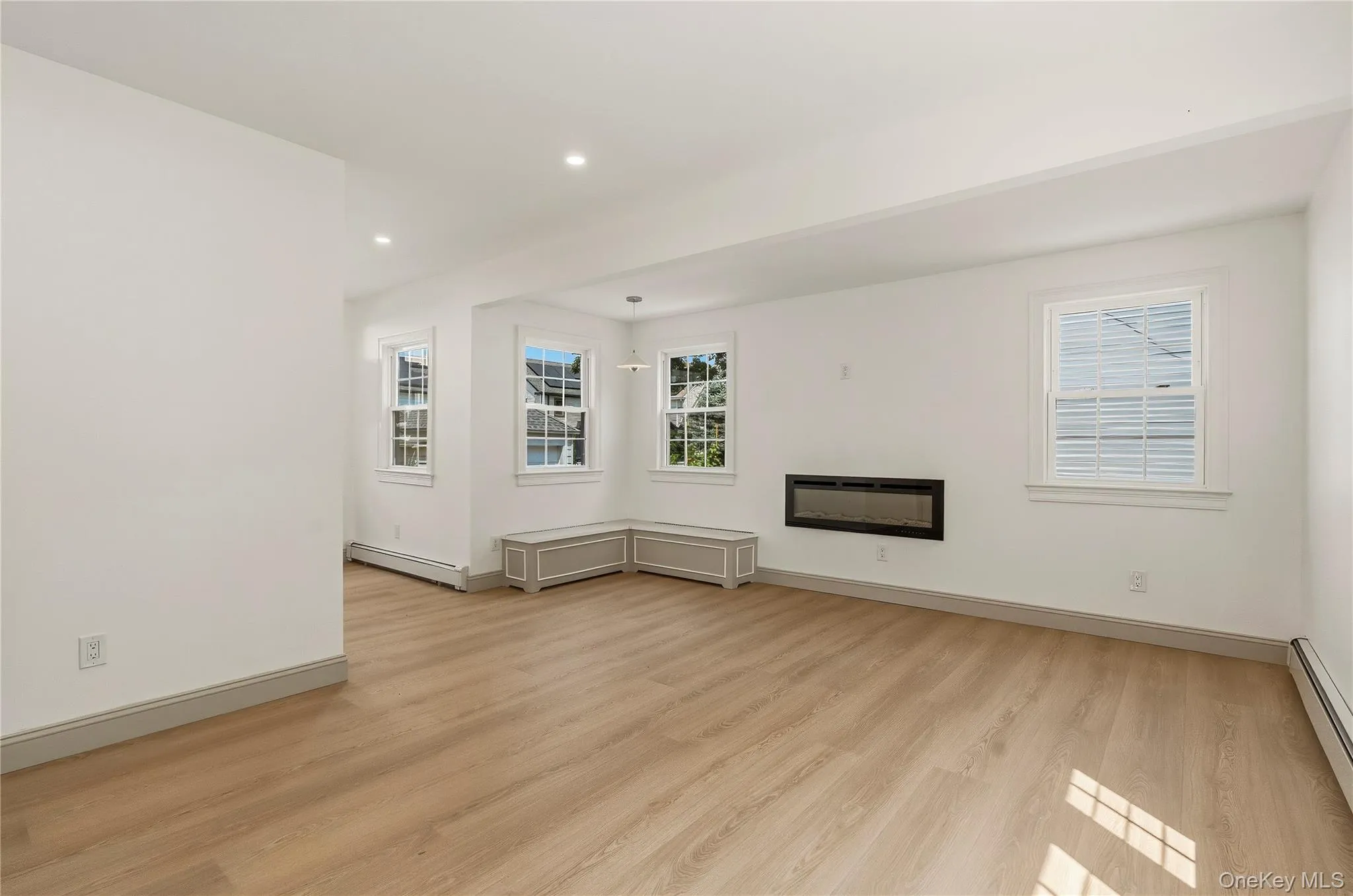 168 Longview Avenue, White Plains, NY, 3 Bedrooms Bedrooms, 9 Rooms Rooms,2 BathroomsBathrooms,Residential,For Rent,Longview,0,1023565 168 Longview Avenue, White Plains, NY, 3 Bedrooms Bedrooms, 9 Rooms Rooms,2 BathroomsBathrooms,Residential,For Rent,Longview,0,1023565