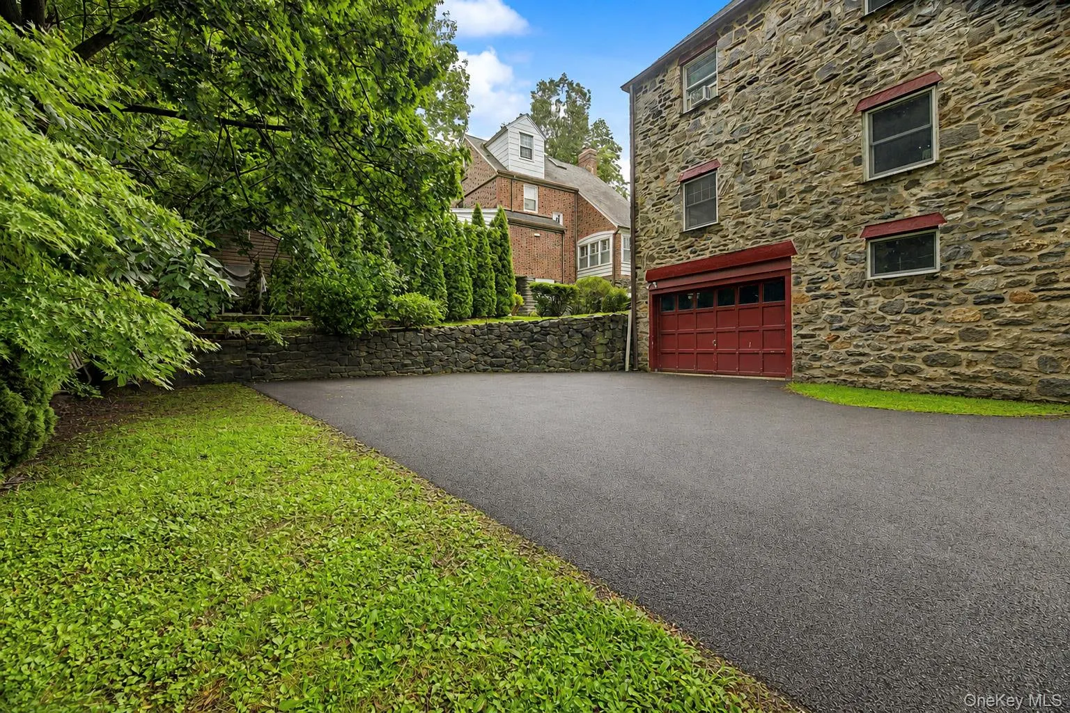37 Lansdowne Drive, Mamaroneck, NY, 3 Bedrooms Bedrooms, 6 Rooms Rooms,1 BathroomBathrooms,Residential,For Rent,Lansdowne,0,1023567 37 Lansdowne Drive, Mamaroneck, NY, 3 Bedrooms Bedrooms, 6 Rooms Rooms,1 BathroomBathrooms,Residential,For Rent,Lansdowne,0,1023567