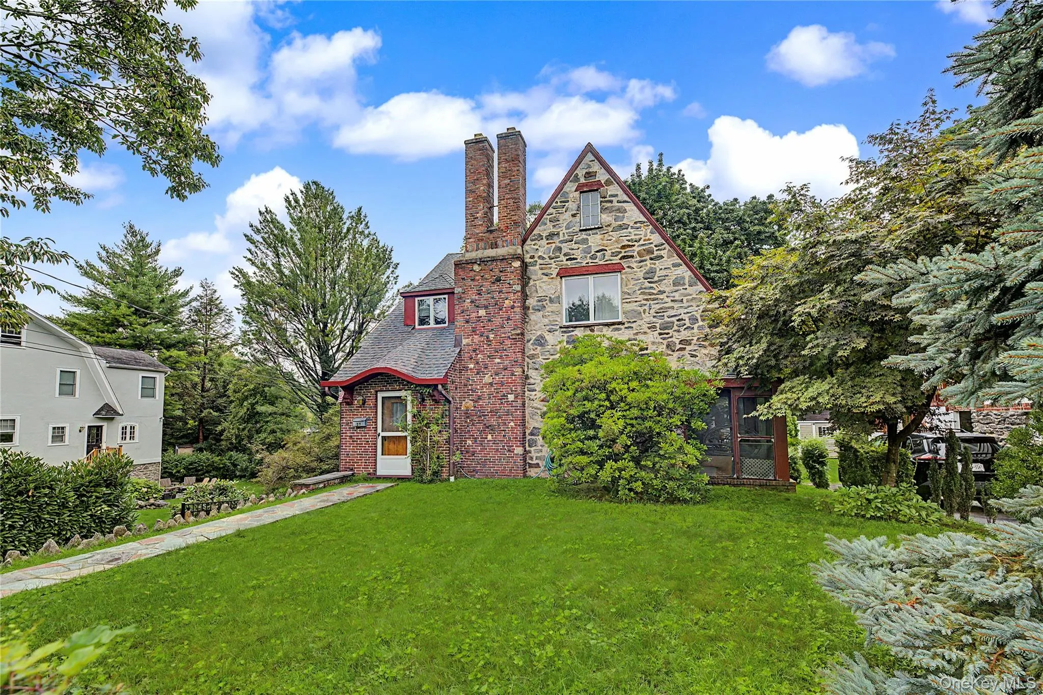 37 Lansdowne Drive, Mamaroneck, NY, 3 Bedrooms Bedrooms, 6 Rooms Rooms,1 BathroomBathrooms,Residential,For Rent,Lansdowne,0,1023567 37 Lansdowne Drive, Mamaroneck, NY, 3 Bedrooms Bedrooms, 6 Rooms Rooms,1 BathroomBathrooms,Residential,For Rent,Lansdowne,0,1023567