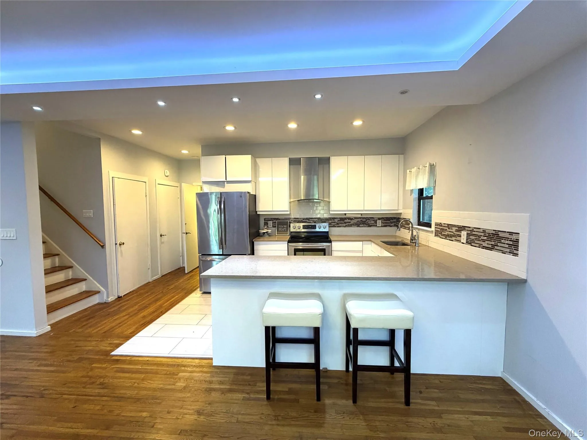 77 Sands Point Road, North Hempstead, NY, 3 Bedrooms Bedrooms, 6 Rooms Rooms,2 BathroomsBathrooms,Residential Lease,For Rent,Sands Point,0,1023569 77 Sands Point Road, North Hempstead, NY, 3 Bedrooms Bedrooms, 6 Rooms Rooms,2 BathroomsBathrooms,Residential Lease,For Rent,Sands Point,0,1023569