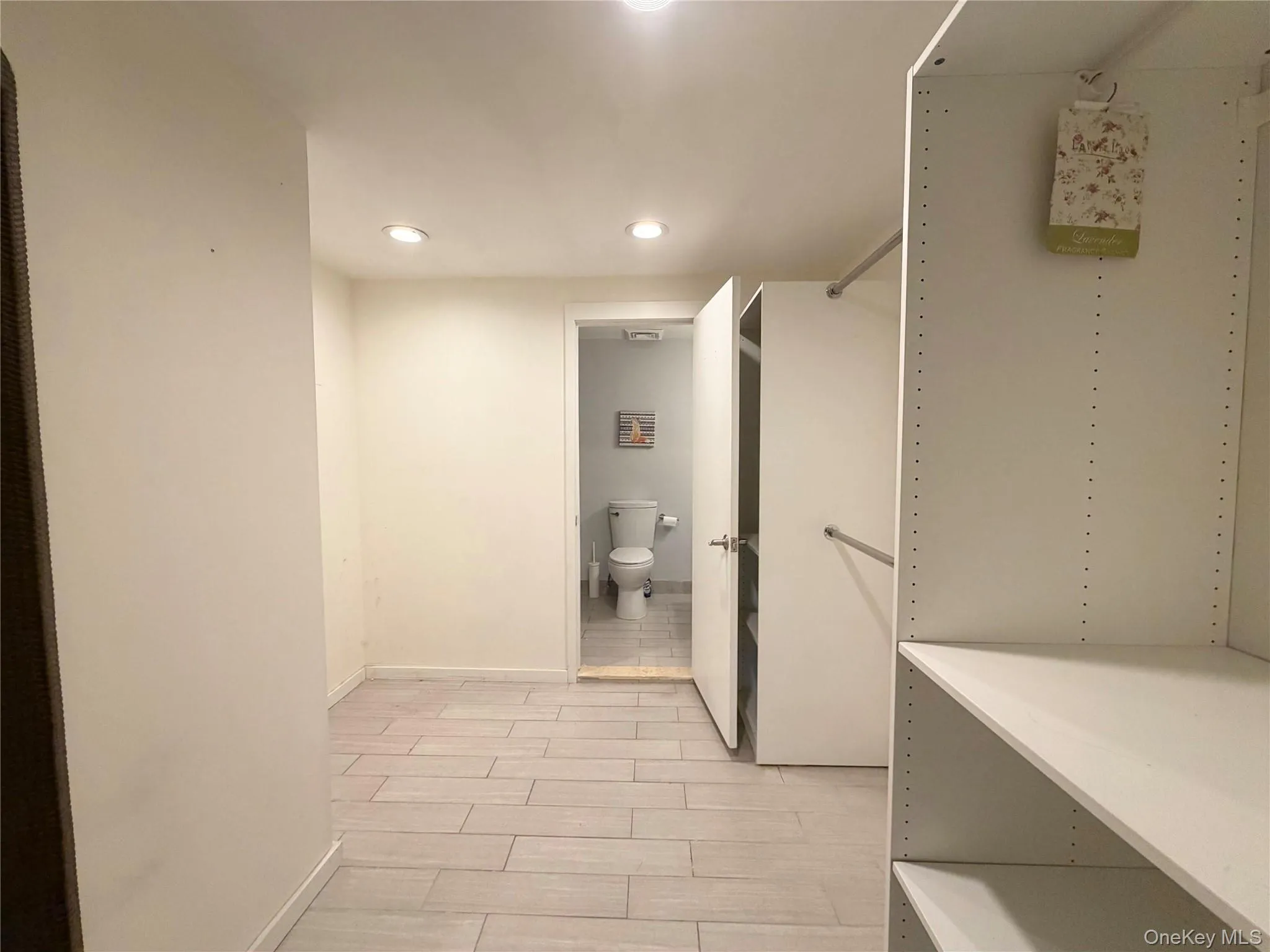 77 Sands Point Road, North Hempstead, NY, 3 Bedrooms Bedrooms, 6 Rooms Rooms,2 BathroomsBathrooms,Residential Lease,For Rent,Sands Point,0,1023569 77 Sands Point Road, North Hempstead, NY, 3 Bedrooms Bedrooms, 6 Rooms Rooms,2 BathroomsBathrooms,Residential Lease,For Rent,Sands Point,0,1023569