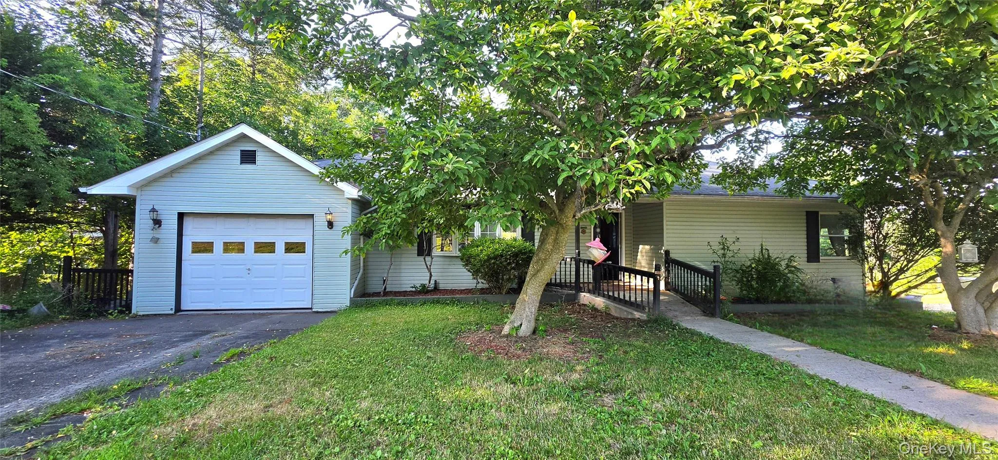 13 Third Street, Fallsburg, NY, 2 Bedrooms Bedrooms, 8 Rooms Rooms,2 BathroomsBathrooms,Residential,For Rent,Third,0,1023571 13 Third Street, Fallsburg, NY, 2 Bedrooms Bedrooms, 8 Rooms Rooms,2 BathroomsBathrooms,Residential,For Rent,Third,0,1023571