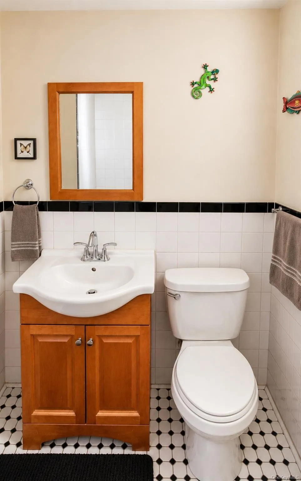 378 Main Street, Yorktown, NY, 3 Bedrooms Bedrooms, 6 Rooms Rooms,2 BathroomsBathrooms,Residential,For Rent,Main,0,1023572 378 Main Street, Yorktown, NY, 3 Bedrooms Bedrooms, 6 Rooms Rooms,2 BathroomsBathrooms,Residential,For Rent,Main,0,1023572