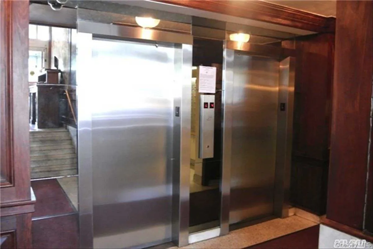 85-15 Main Street, New York, NY, 4 Rooms Rooms,1 BathroomBathrooms,Residential,For Rent,Main,0,1023577 85-15 Main Street, New York, NY, 4 Rooms Rooms,1 BathroomBathrooms,Residential,For Rent,Main,0,1023577