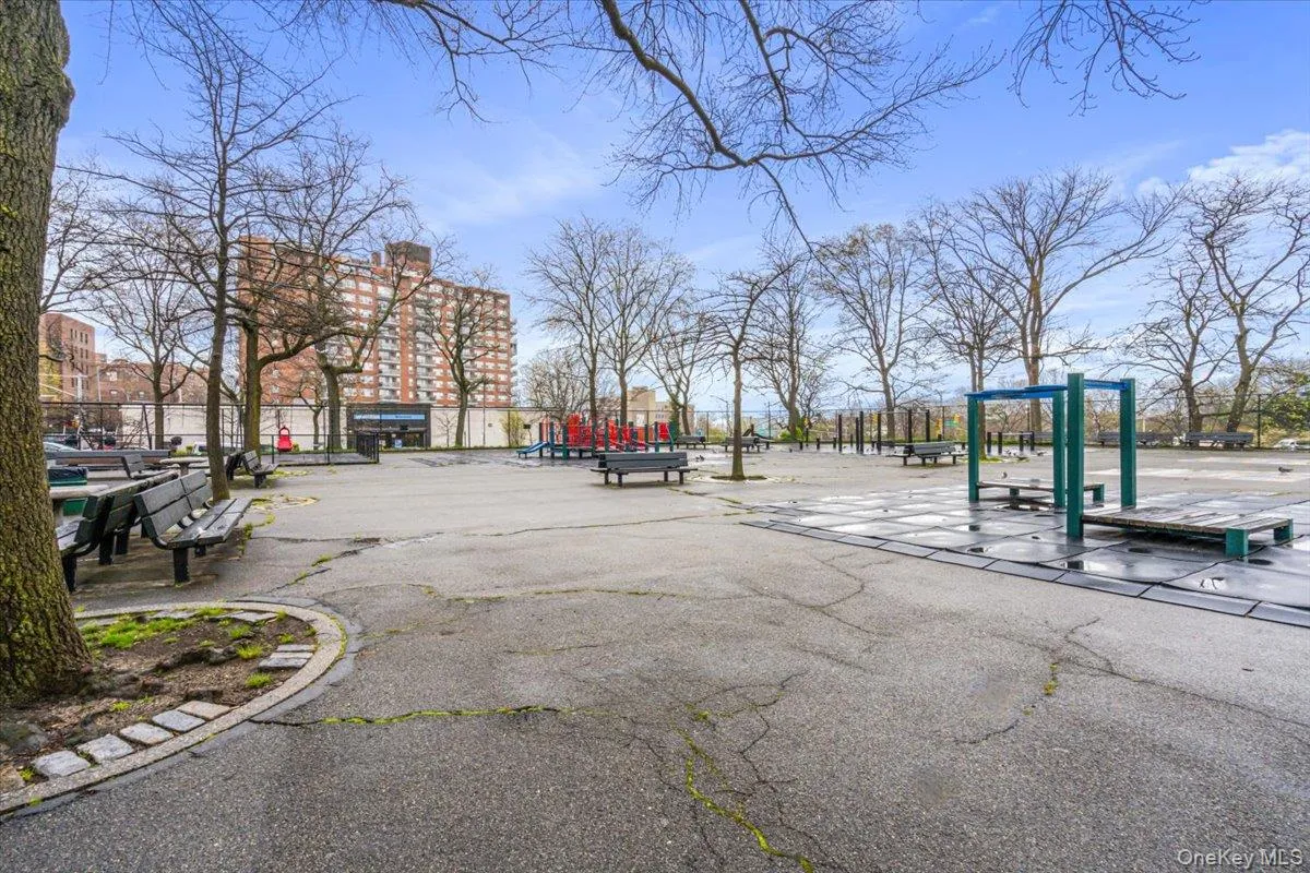 85-15 Main Street, New York, NY, 4 Rooms Rooms,1 BathroomBathrooms,Residential,For Rent,Main,0,1023577 85-15 Main Street, New York, NY, 4 Rooms Rooms,1 BathroomBathrooms,Residential,For Rent,Main,0,1023577