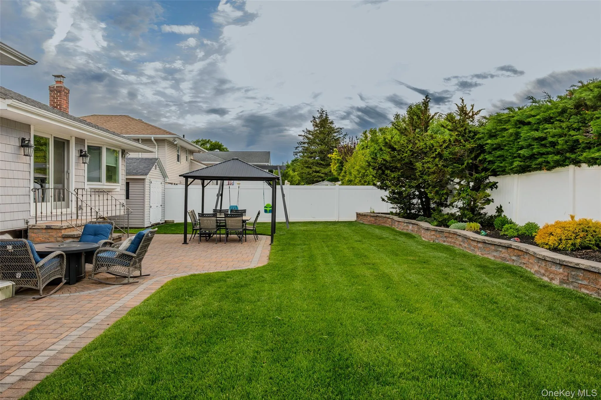27 Nottinghill Drive, Oyster Bay, NY, 3 Bedrooms Bedrooms, 7 Rooms Rooms,2 BathroomsBathrooms,Residential,For Rent,Nottinghill,0,1023578 27 Nottinghill Drive, Oyster Bay, NY, 3 Bedrooms Bedrooms, 7 Rooms Rooms,2 BathroomsBathrooms,Residential,For Rent,Nottinghill,0,1023578