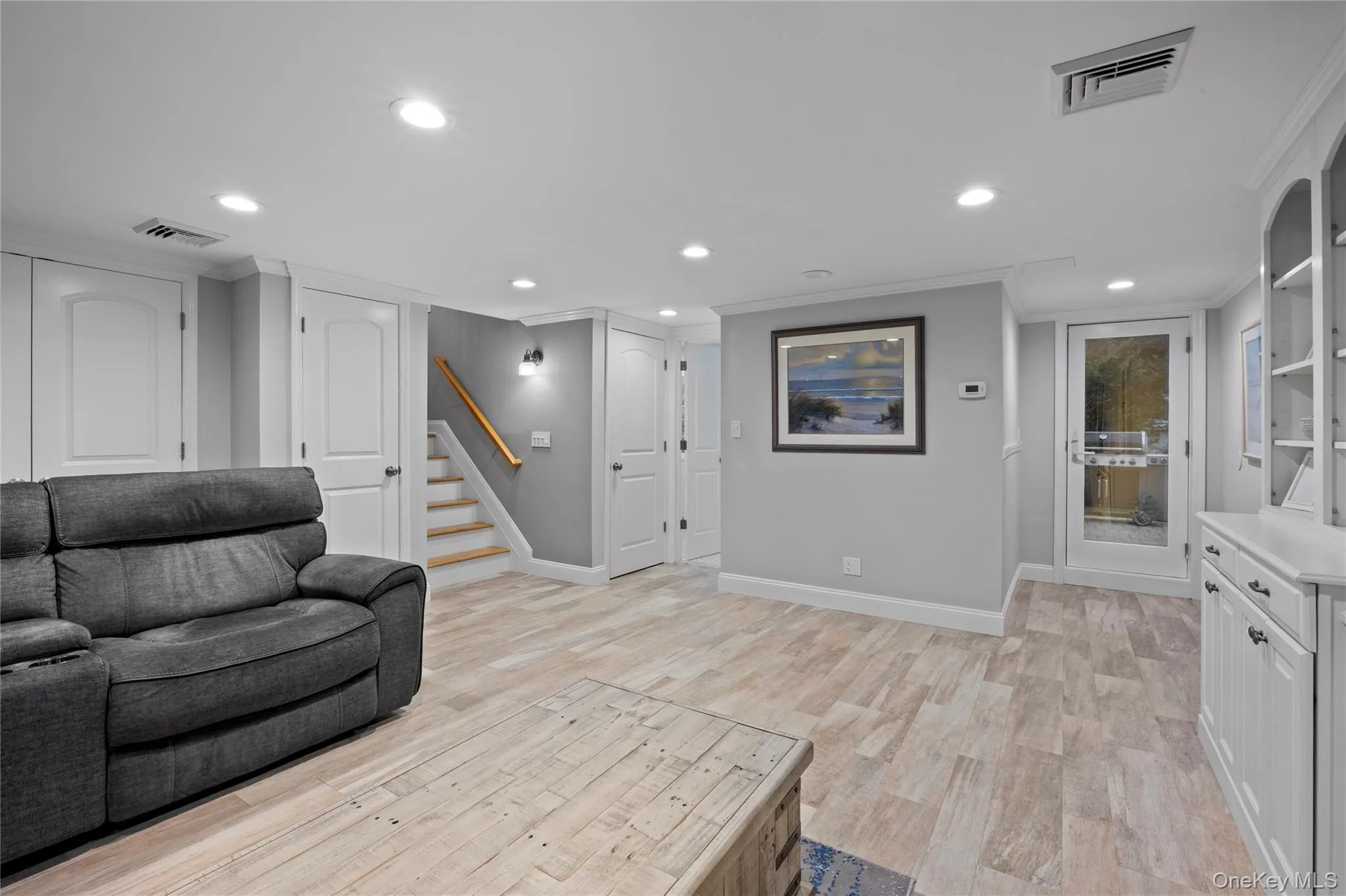 27 Nottinghill Drive, Oyster Bay, NY, 3 Bedrooms Bedrooms, 7 Rooms Rooms,2 BathroomsBathrooms,Residential,For Rent,Nottinghill,0,1023578 27 Nottinghill Drive, Oyster Bay, NY, 3 Bedrooms Bedrooms, 7 Rooms Rooms,2 BathroomsBathrooms,Residential,For Rent,Nottinghill,0,1023578