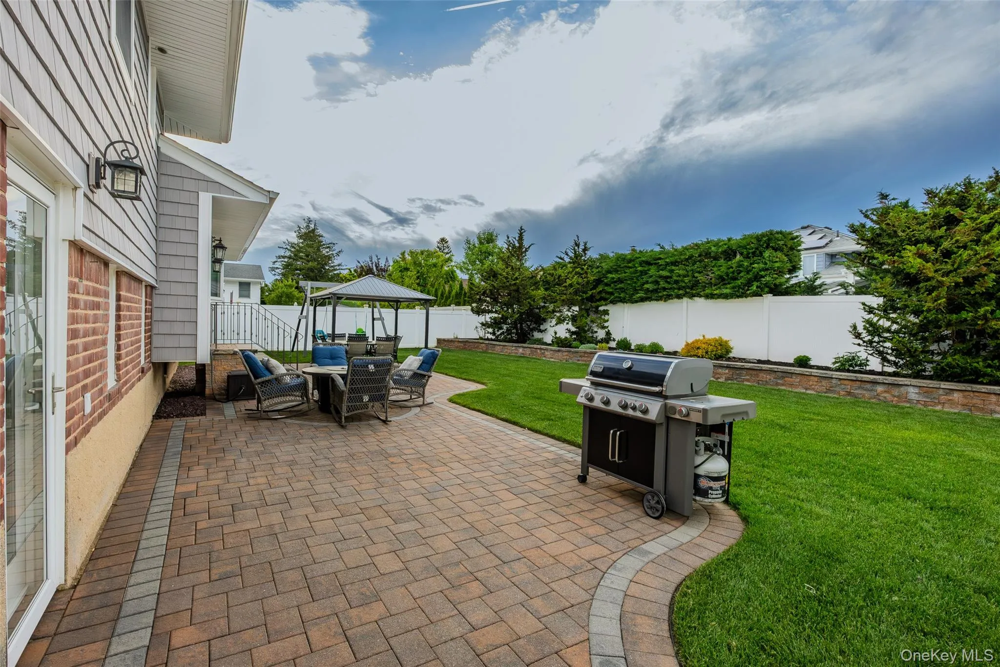 27 Nottinghill Drive, Oyster Bay, NY, 3 Bedrooms Bedrooms, 7 Rooms Rooms,2 BathroomsBathrooms,Residential,For Rent,Nottinghill,0,1023578 27 Nottinghill Drive, Oyster Bay, NY, 3 Bedrooms Bedrooms, 7 Rooms Rooms,2 BathroomsBathrooms,Residential,For Rent,Nottinghill,0,1023578