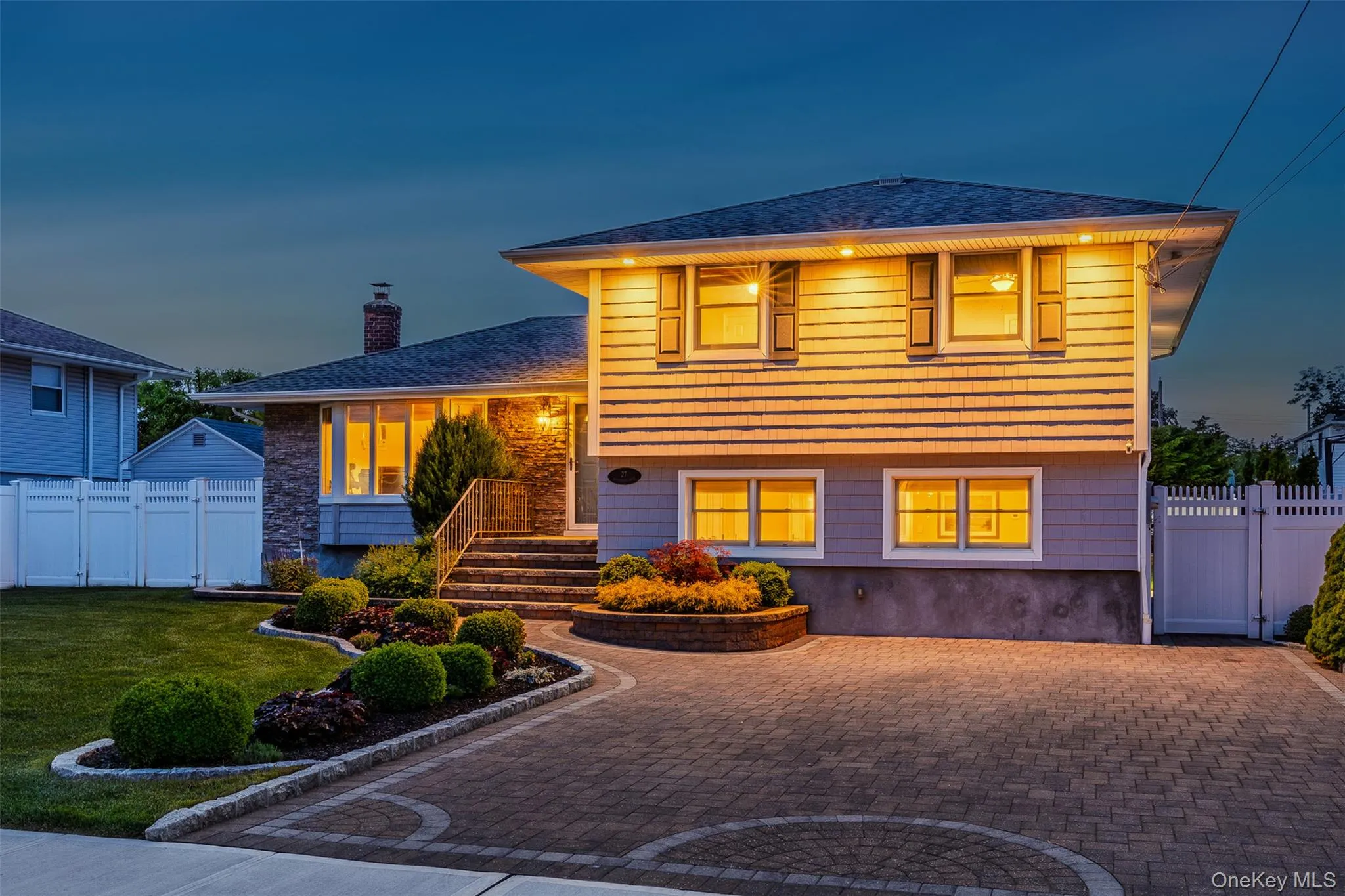 27 Nottinghill Drive, Oyster Bay, NY, 3 Bedrooms Bedrooms, 7 Rooms Rooms,2 BathroomsBathrooms,Residential,For Rent,Nottinghill,0,1023578 27 Nottinghill Drive, Oyster Bay, NY, 3 Bedrooms Bedrooms, 7 Rooms Rooms,2 BathroomsBathrooms,Residential,For Rent,Nottinghill,0,1023578