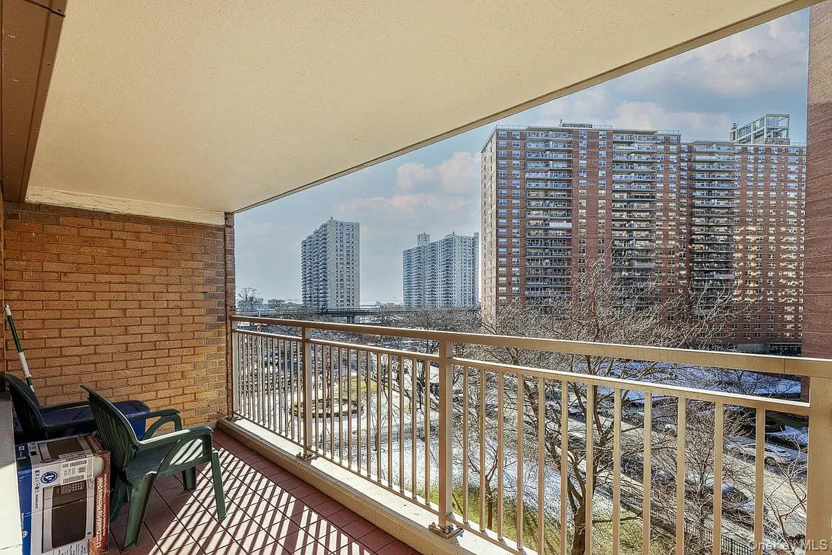 2925 5th Street, New York, NY, 1 Bedroom Bedrooms, 3 Rooms Rooms,1 BathroomBathrooms,Residential,For Rent,5th,0,1023580 2925 5th Street, New York, NY, 1 Bedroom Bedrooms, 3 Rooms Rooms,1 BathroomBathrooms,Residential,For Rent,5th,0,1023580