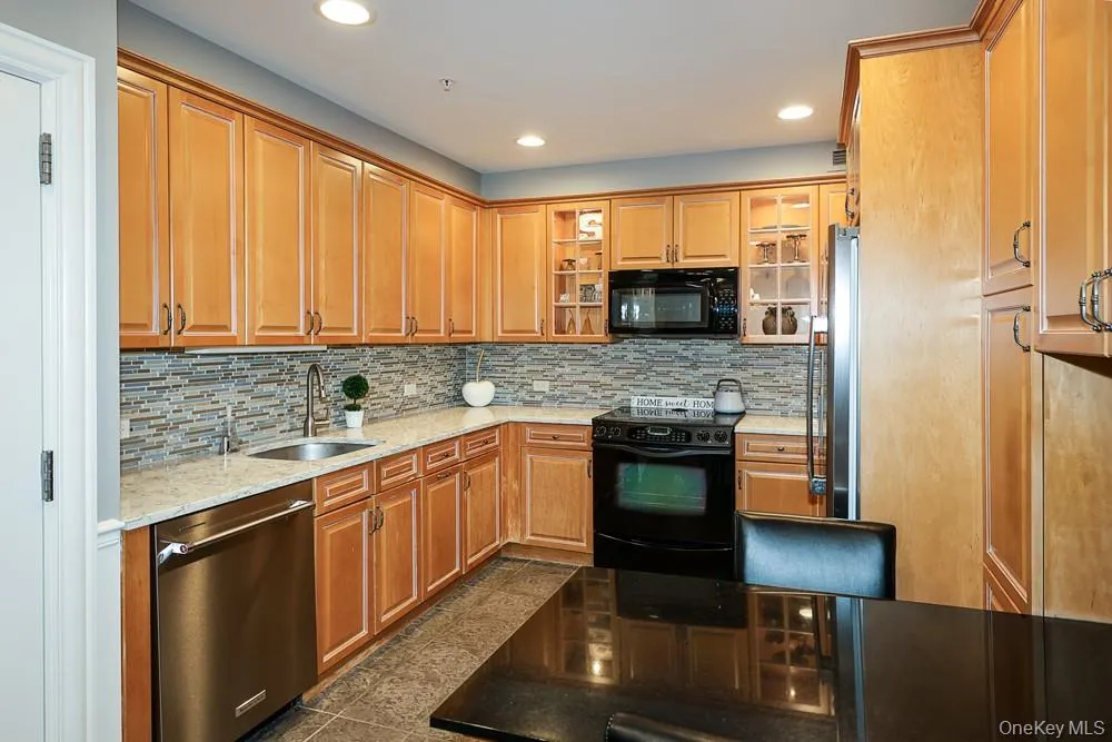 100 Harborview Drive, North Hempstead, NY, 3 Bedrooms Bedrooms, 6 Rooms Rooms,3 BathroomsBathrooms,Residential,For Rent,Harborview,0,1023581 100 Harborview Drive, North Hempstead, NY, 3 Bedrooms Bedrooms, 6 Rooms Rooms,3 BathroomsBathrooms,Residential,For Rent,Harborview,0,1023581