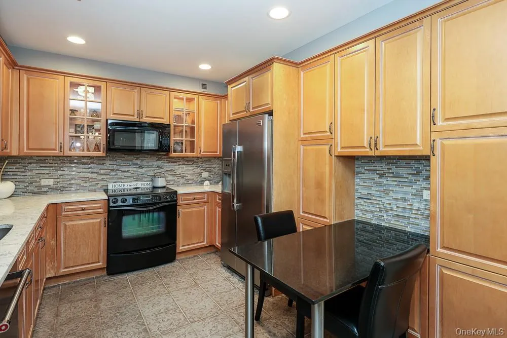 100 Harborview Drive, North Hempstead, NY, 3 Bedrooms Bedrooms, 6 Rooms Rooms,3 BathroomsBathrooms,Residential,For Rent,Harborview,0,1023581 100 Harborview Drive, North Hempstead, NY, 3 Bedrooms Bedrooms, 6 Rooms Rooms,3 BathroomsBathrooms,Residential,For Rent,Harborview,0,1023581