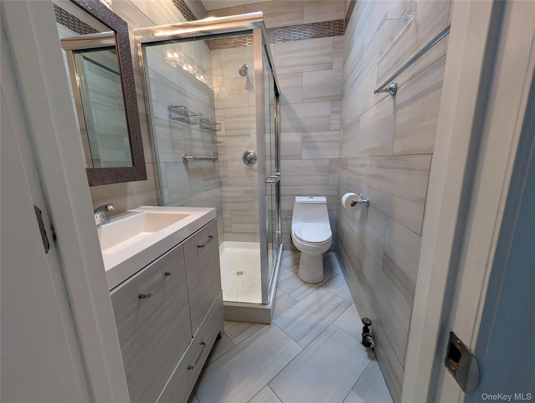 3317 30th Avenue, New York, NY, 2 Bedrooms Bedrooms, 4 Rooms Rooms,1 BathroomBathrooms,Residential Lease,For Rent,30th,0,1023582 3317 30th Avenue, New York, NY, 2 Bedrooms Bedrooms, 4 Rooms Rooms,1 BathroomBathrooms,Residential Lease,For Rent,30th,0,1023582