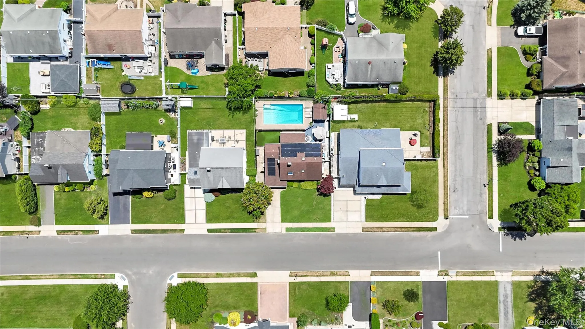266 Duckpond Drive, Hempstead, NY, 4 Bedrooms Bedrooms, 7 Rooms Rooms,2 BathroomsBathrooms,Residential,For Rent,Duckpond,0,1023584 266 Duckpond Drive, Hempstead, NY, 4 Bedrooms Bedrooms, 7 Rooms Rooms,2 BathroomsBathrooms,Residential,For Rent,Duckpond,0,1023584