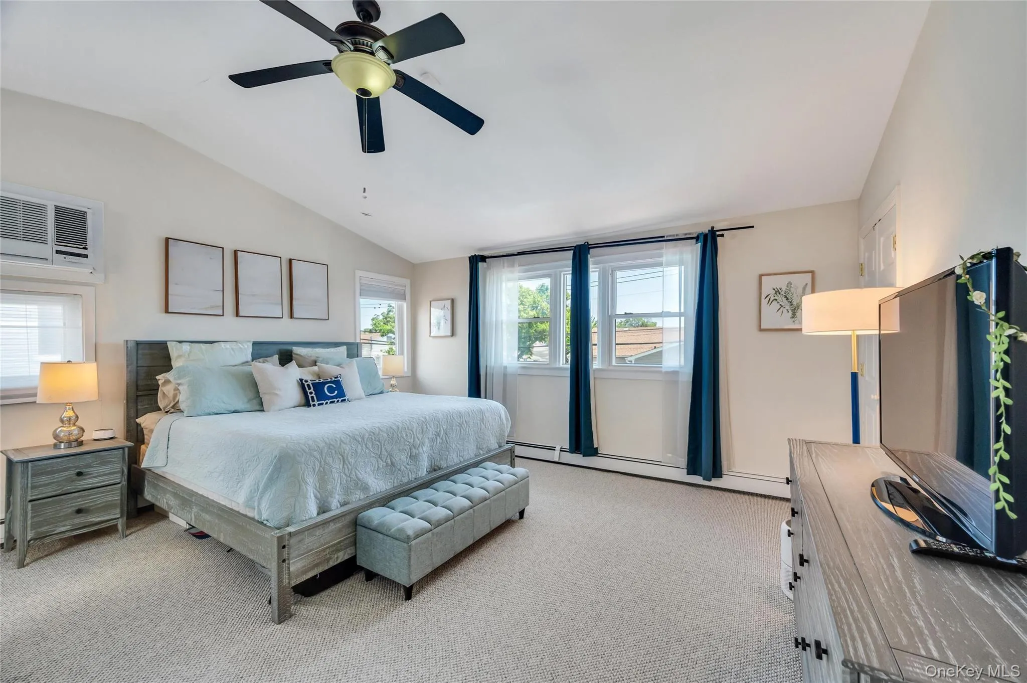 266 Duckpond Drive, Hempstead, NY, 4 Bedrooms Bedrooms, 7 Rooms Rooms,2 BathroomsBathrooms,Residential,For Rent,Duckpond,0,1023584 266 Duckpond Drive, Hempstead, NY, 4 Bedrooms Bedrooms, 7 Rooms Rooms,2 BathroomsBathrooms,Residential,For Rent,Duckpond,0,1023584