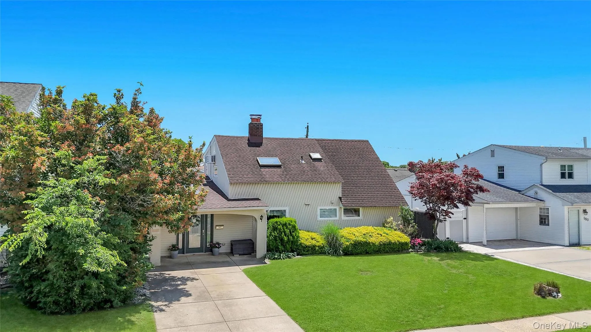 266 Duckpond Drive, Hempstead, NY, 4 Bedrooms Bedrooms, 7 Rooms Rooms,2 BathroomsBathrooms,Residential,For Rent,Duckpond,0,1023584 266 Duckpond Drive, Hempstead, NY, 4 Bedrooms Bedrooms, 7 Rooms Rooms,2 BathroomsBathrooms,Residential,For Rent,Duckpond,0,1023584
