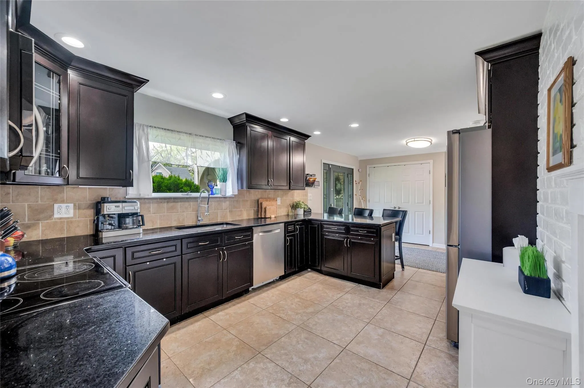 266 Duckpond Drive, Hempstead, NY, 4 Bedrooms Bedrooms, 7 Rooms Rooms,2 BathroomsBathrooms,Residential,For Rent,Duckpond,0,1023584 266 Duckpond Drive, Hempstead, NY, 4 Bedrooms Bedrooms, 7 Rooms Rooms,2 BathroomsBathrooms,Residential,For Rent,Duckpond,0,1023584