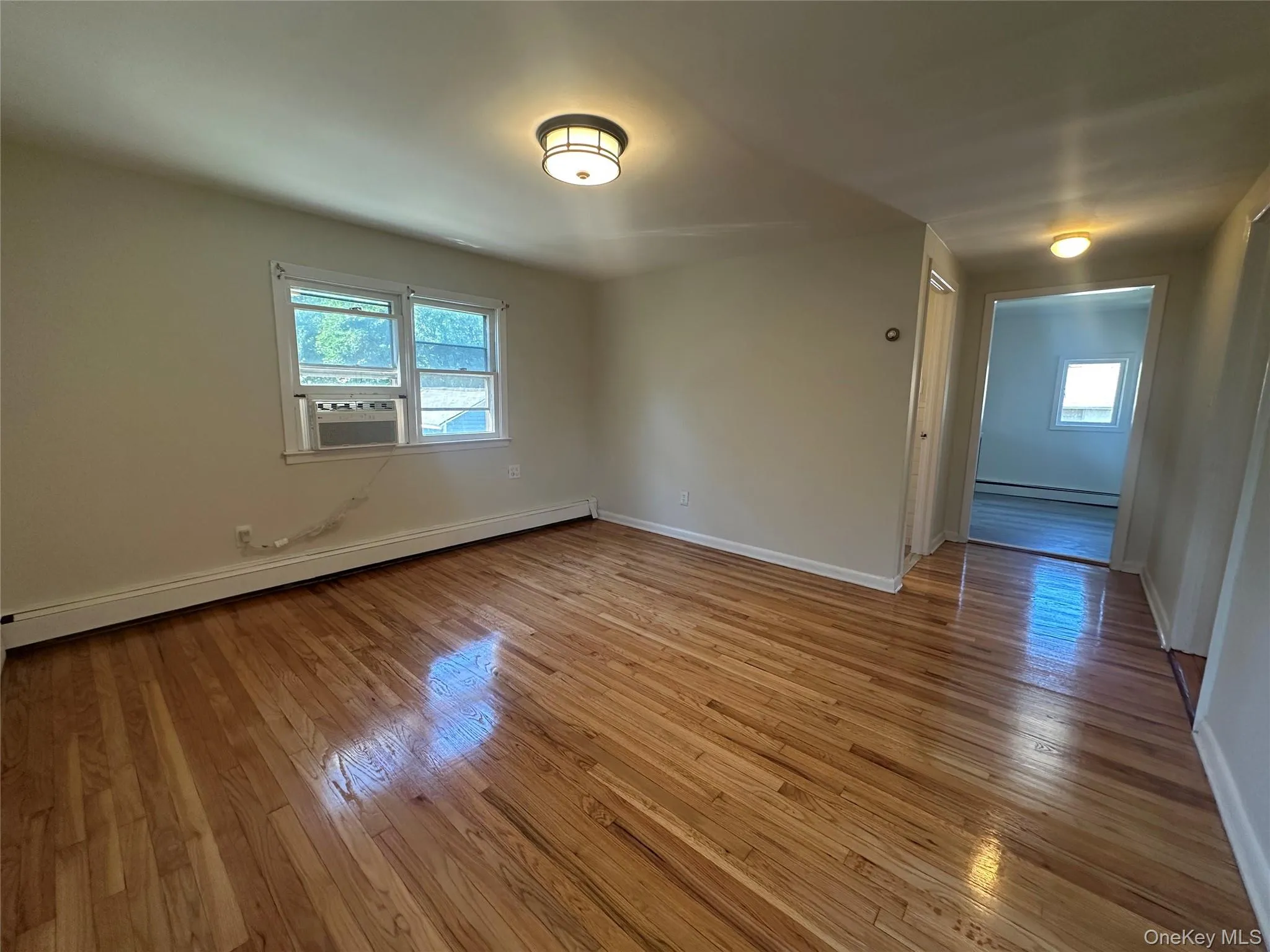 45 Landing Road, Glen Cove, NY, 3 Bedrooms Bedrooms, 5 Rooms Rooms,1 BathroomBathrooms,Residential Lease,For Rent,Landing,0,1023587 45 Landing Road, Glen Cove, NY, 3 Bedrooms Bedrooms, 5 Rooms Rooms,1 BathroomBathrooms,Residential Lease,For Rent,Landing,0,1023587