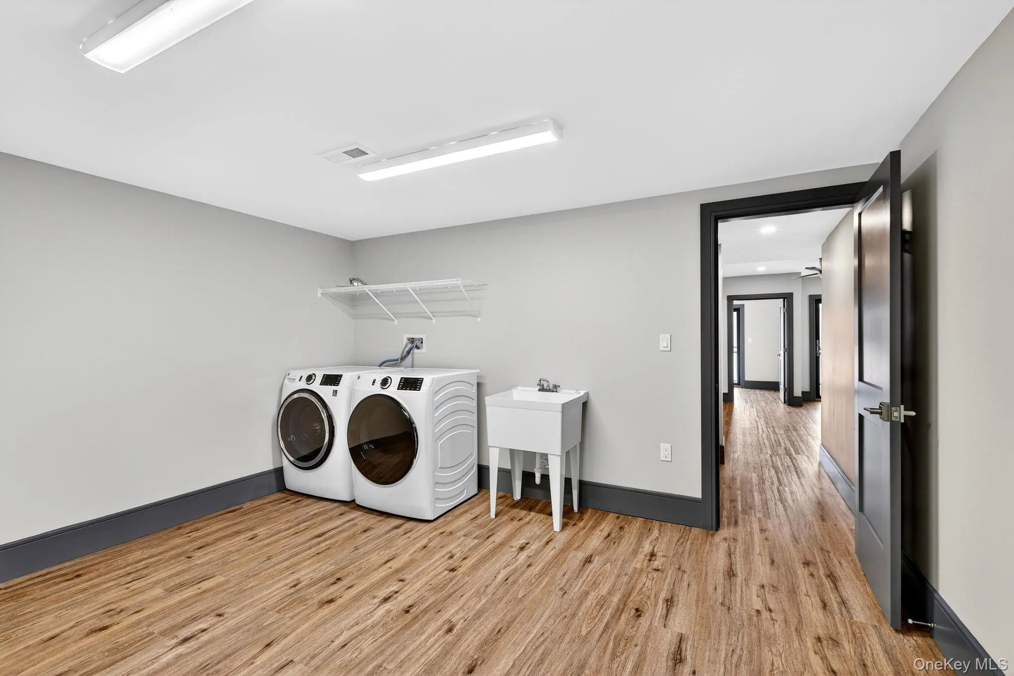 2 Icehouse Drive, Saugerties, NY, 2 Bedrooms Bedrooms, 6 Rooms Rooms,2 BathroomsBathrooms,Residential,For Rent,Icehouse,0,1023588 2 Icehouse Drive, Saugerties, NY, 2 Bedrooms Bedrooms, 6 Rooms Rooms,2 BathroomsBathrooms,Residential,For Rent,Icehouse,0,1023588