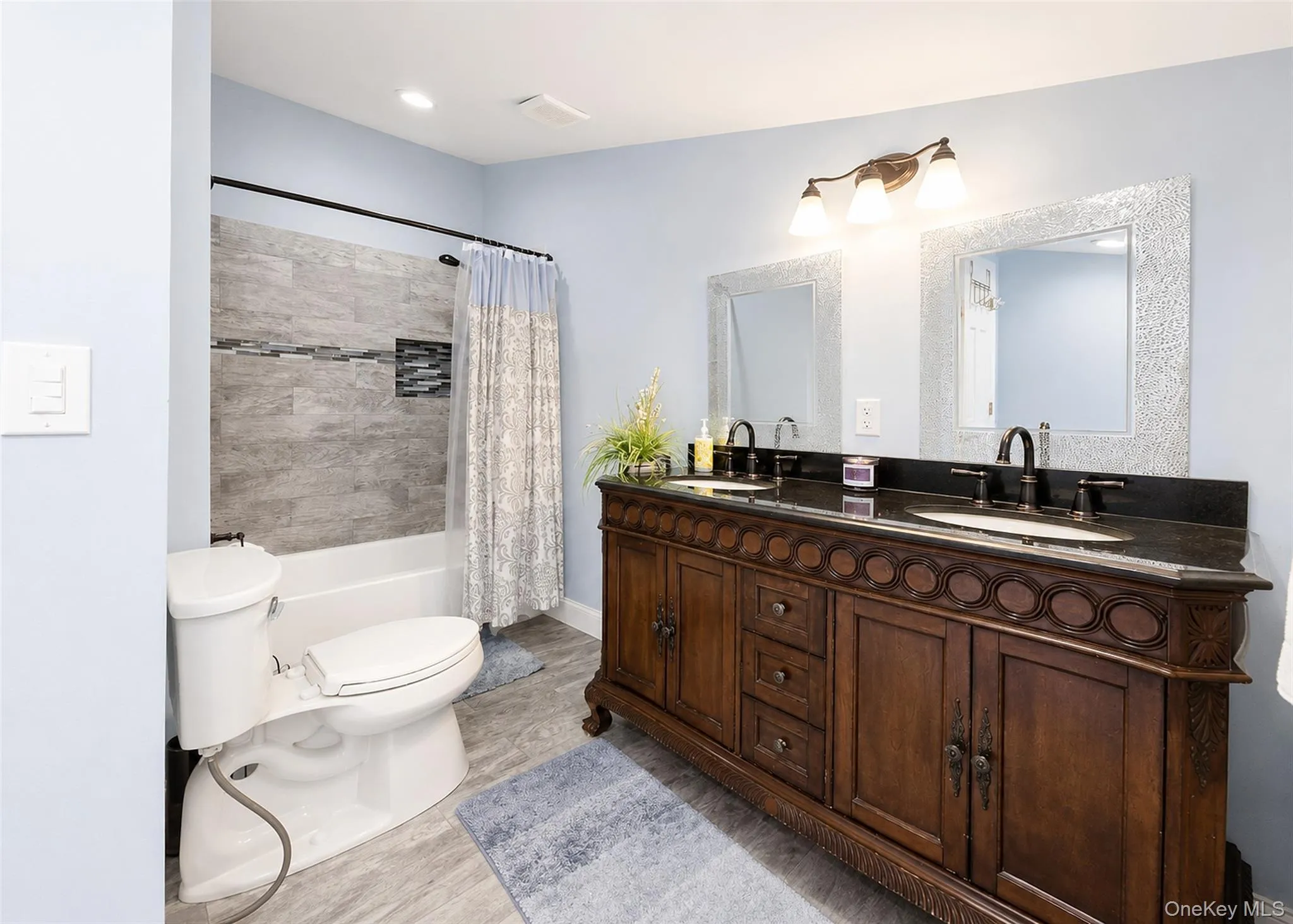 2nd bathroom 2nd bathroom