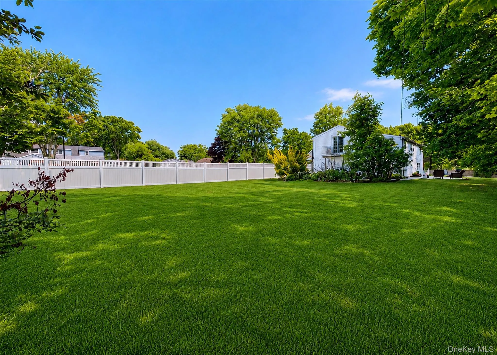 30 Hackberry Lane, Brookhaven, NY, 5 Bedrooms Bedrooms, 9 Rooms Rooms,3 BathroomsBathrooms,Residential,For Rent,Hackberry,0,1023593 30 Hackberry Lane, Brookhaven, NY, 5 Bedrooms Bedrooms, 9 Rooms Rooms,3 BathroomsBathrooms,Residential,For Rent,Hackberry,0,1023593